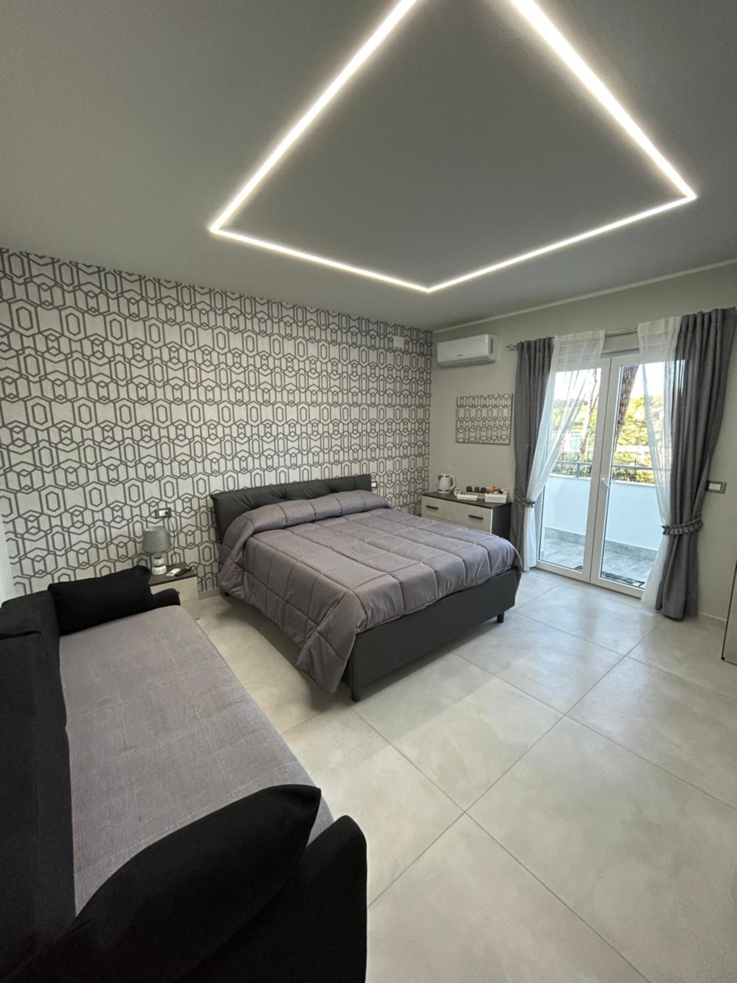 Skycity 2 B&B Napoli Dış mekan fotoğraf