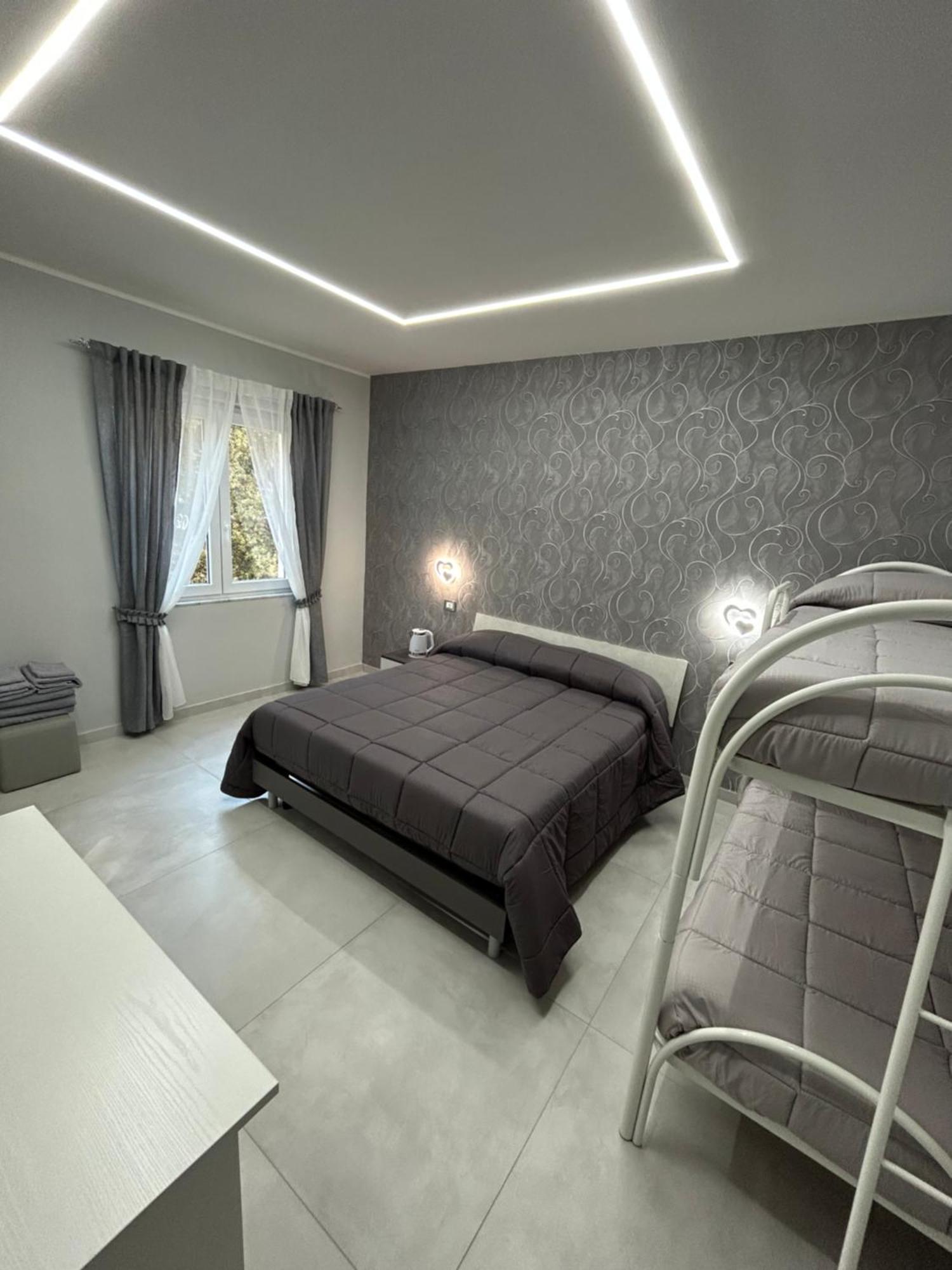 Skycity 2 B&B Napoli Dış mekan fotoğraf